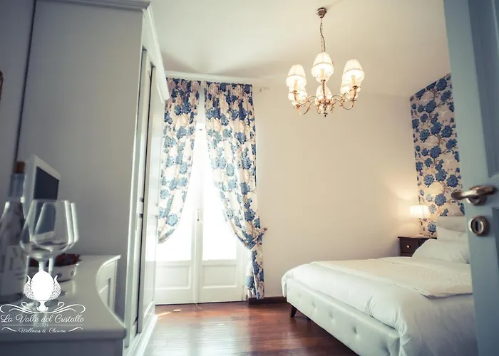 La Valle Del Cristallo Wellness & Charme Bed & Breakfast 4*